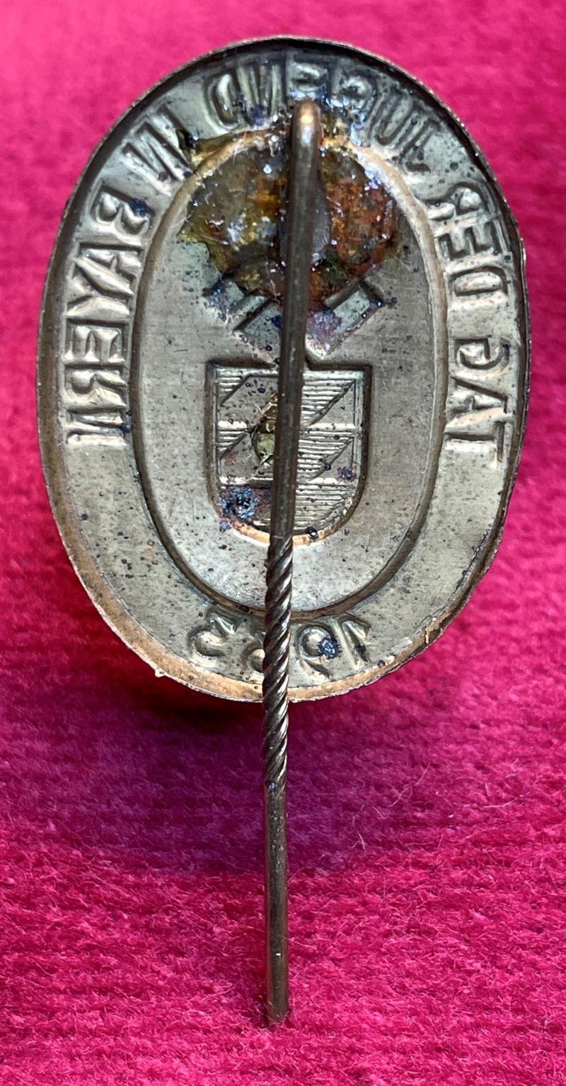 3rd Reich HJ Tag der Jugend in Bayern 1933 anstecknadel — image 2