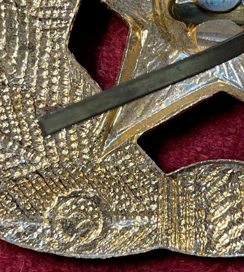 USSR Army (fur) visor cap insignia — image 4