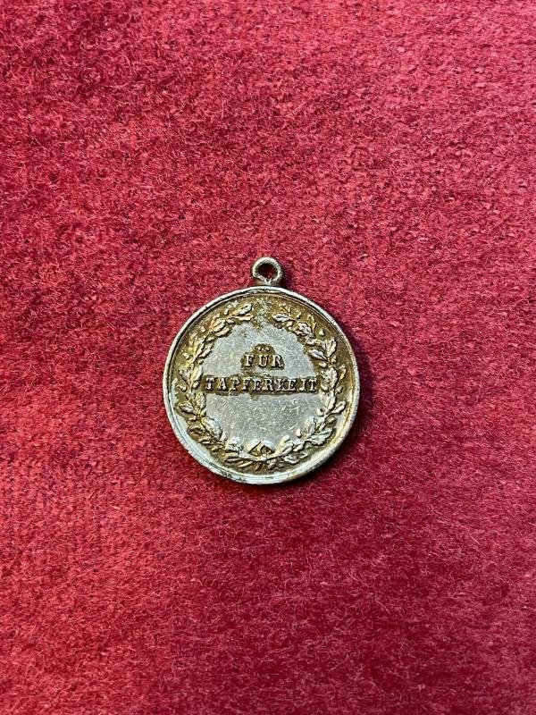 Kaiserreich Hessen Miniatur Allgemeines Ehrenzeichen 'Für Tapferkeit' — image 4