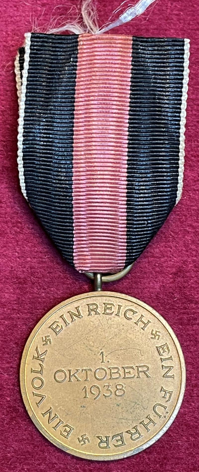 3rd Reich Anschluss Sudetenland Medaille — image 2
