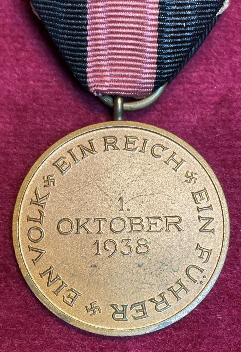 3rd Reich Anschluss Sudetenland Medaille — image 4