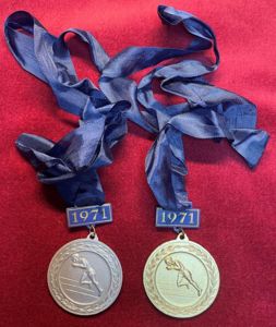 DDR Kindermedaille Höher Schneller Weiter 1971