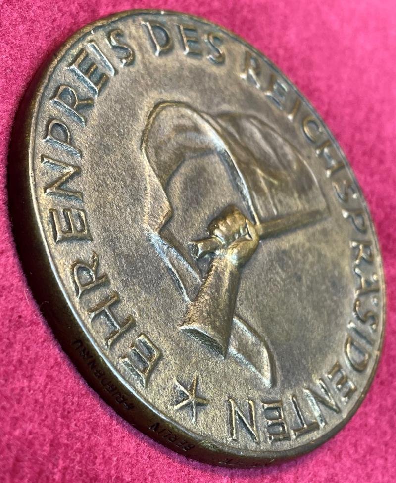 Deutsche Reich Auszeichnungsmedaille 'Ehrenpreis des Reichspräsidenten' in Bronze 1929 — image 4