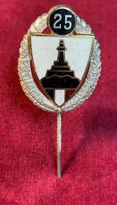 3rd Reich DRKB 25-Jährige Mitgliedschaft 1. Form