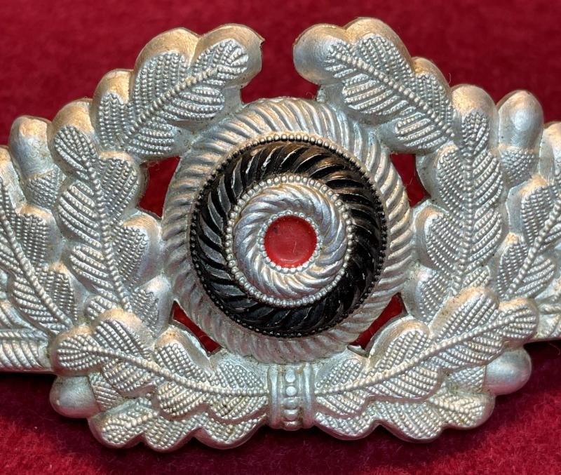 3rd Reich Luftwaffe Eichenlaubkranz und Kokarde für die Schirmmütze — image 2