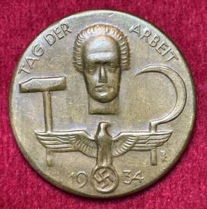 3rd Reich DAF Tag der Arbeit 1934 abzeichen