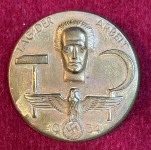 3rd Reich DAF Tag der Arbeit 1934 abzeichen