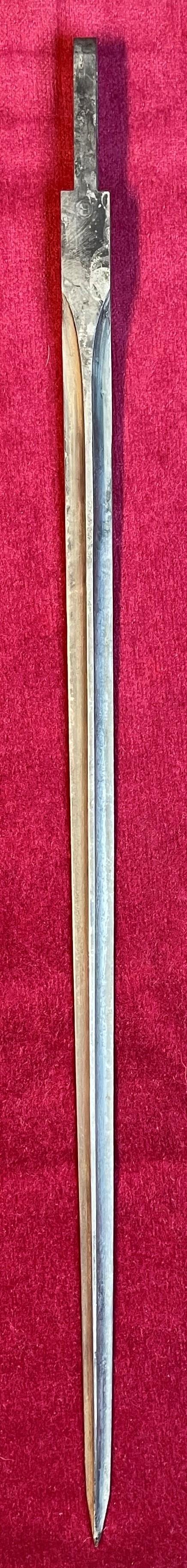Italian M91 Carcano cavalry folding bayonet — image 4