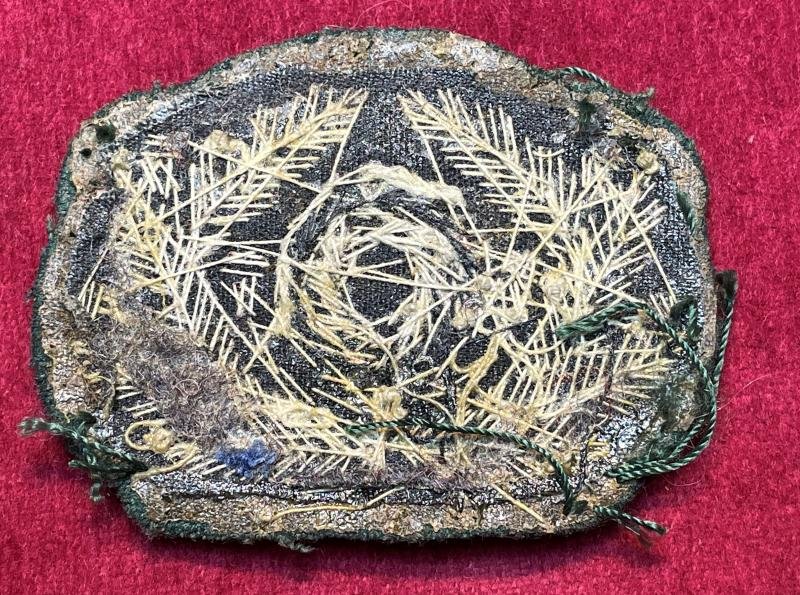 3rd Reich Eichenlaubkranz für die Offiziersschirmmütze — image 2