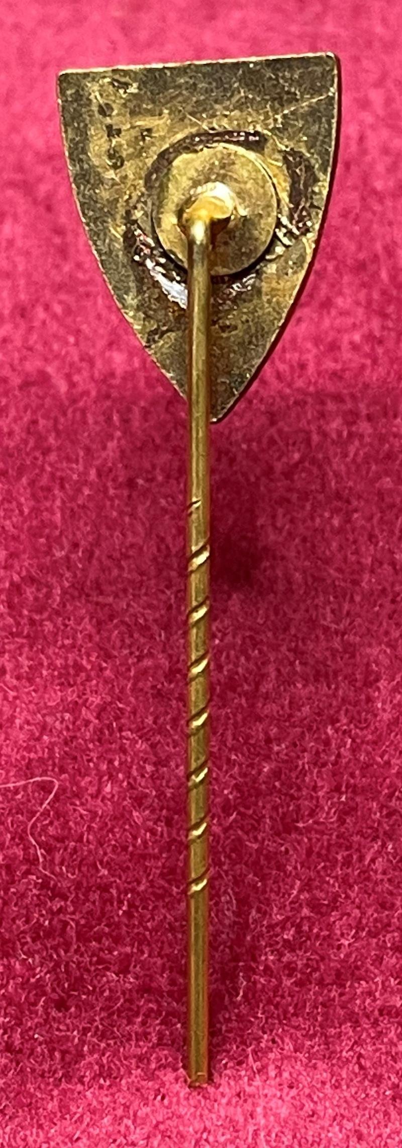 3rd Reich DRKB mitgliedsabzeichen — image 2