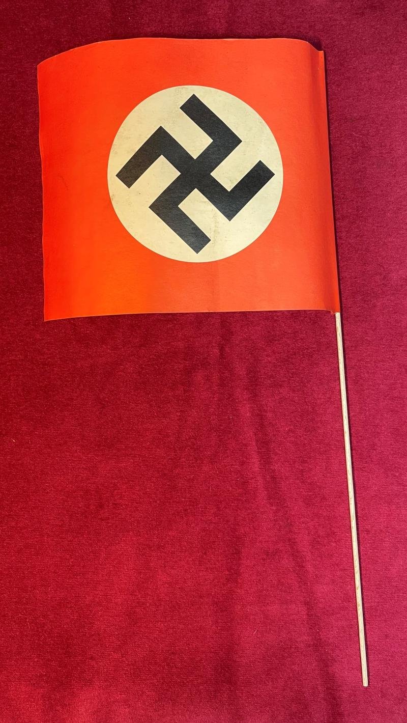 3rd Reich Patriotische Papier Flagge (Winkefähnchen) — image 2