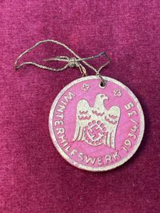 3rd Reich WhW Spendenabzeichen 1934/35