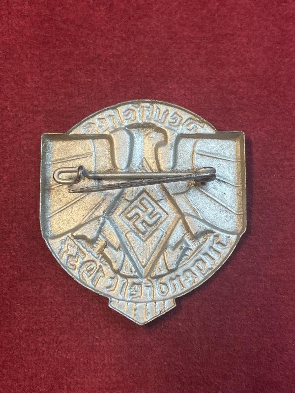 3rd Reich HJ Deutsches Jugendfest 1937 abzeichen — image 2