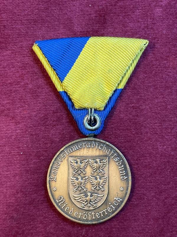 Österreich Landeskameradschaftsbund Niederösterreich Verdienstmedaille — image 2