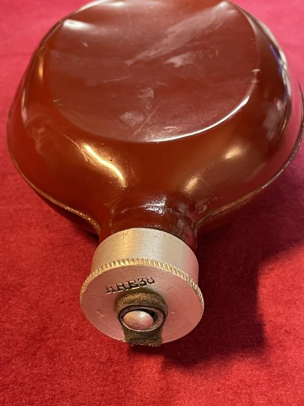 3rd Reich Feldflasche Rot Ersatz M31 — image 3