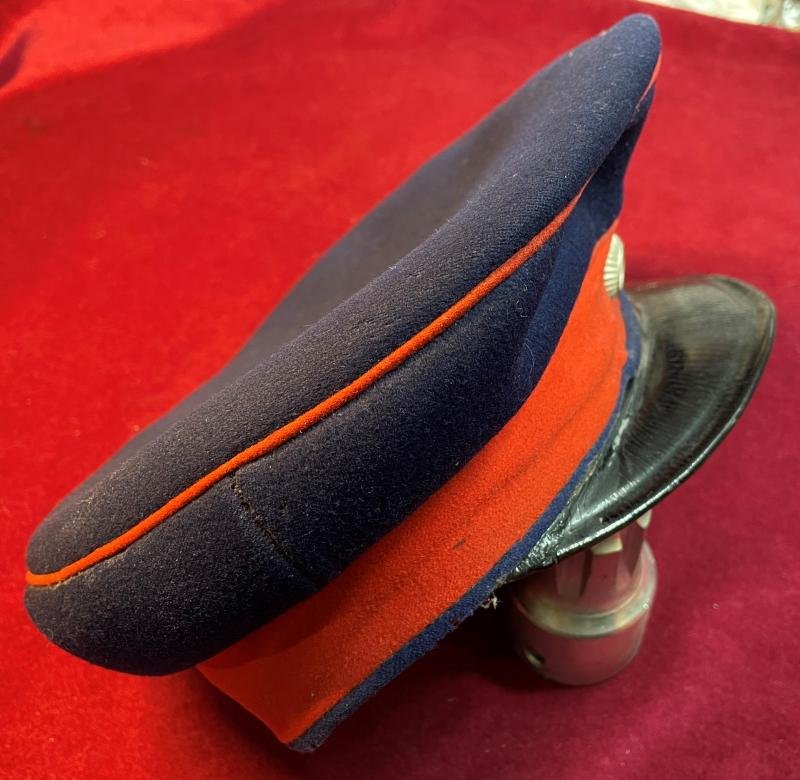 Kaiserreich Hessen Schirmmütze für einen Sanitär Offizier — image 4