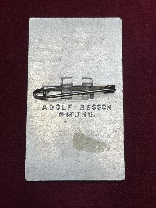 3rd Reich DAF Kraft Durch Freude 1936 kleinabzeichen — image 2