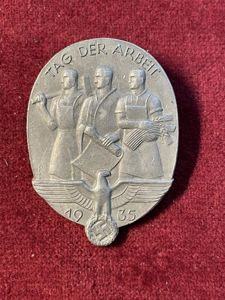 3rd Reich DAF Tag der Arbeit 1935 abzeichen