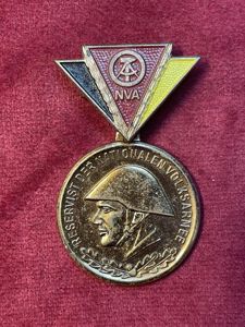 DDR Reservistenabzeichen (NVA) 18 - 24 monats