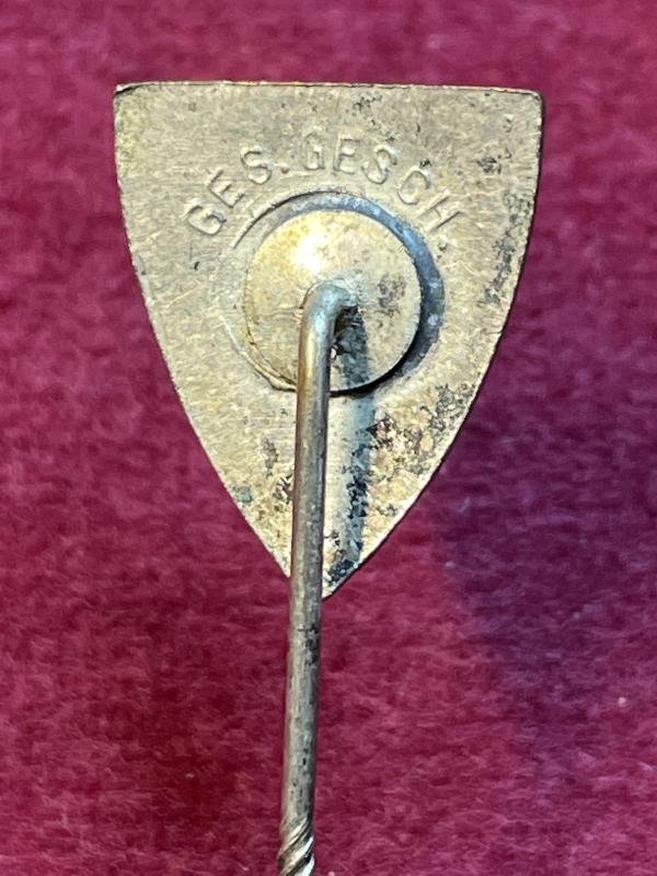 3rd Reich NSRKB mitgliedsabzeichen — image 4