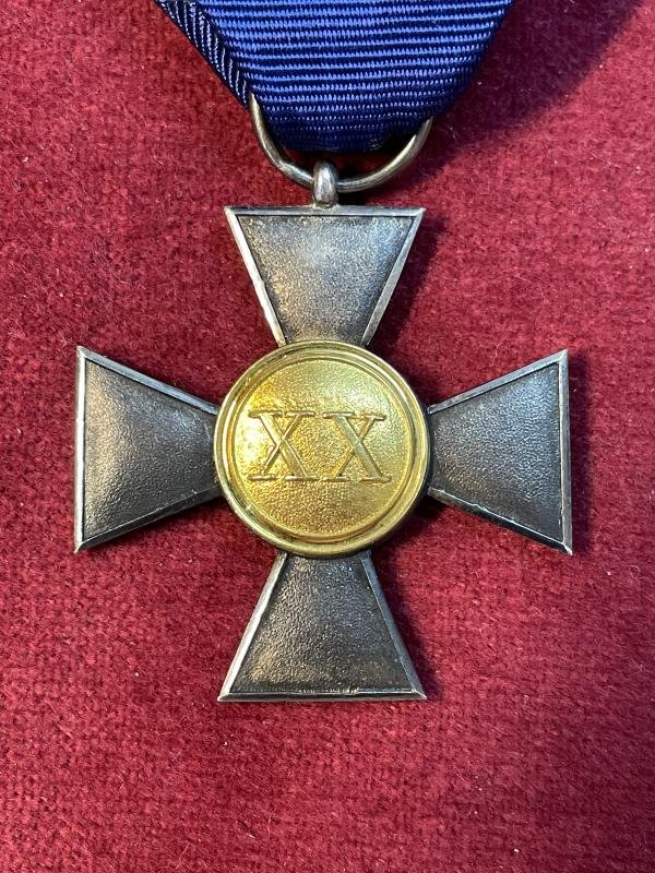 Prussian Landwehr-Dienstauszeichnung Kreuz für Offiziere XX Jahre — image 3