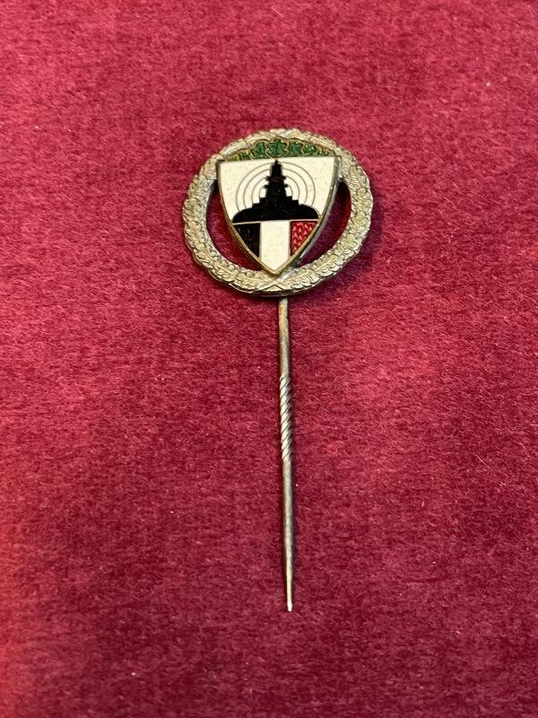 3rd Reich DRK Schiessauszeichnung in Silber 1.Form — image 3