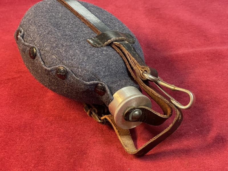 BRD Police canteen M31 — image 4