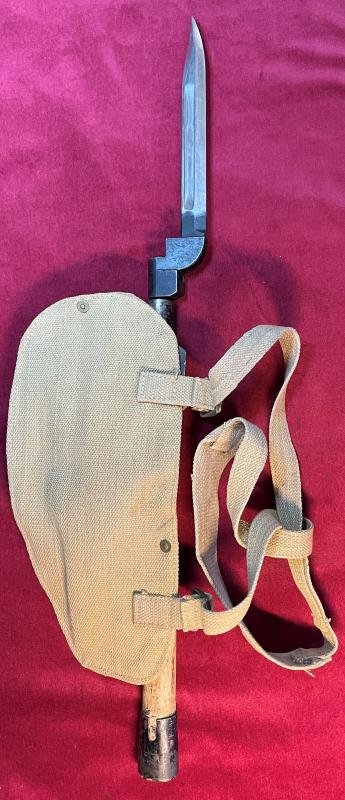 British entrenching tool WWI & WWII — image 2