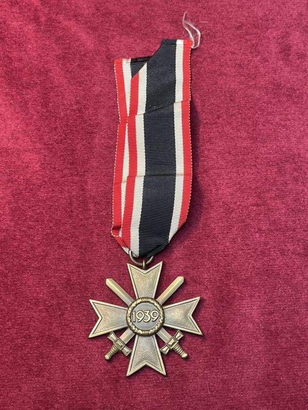 3rd Reich KVK mit Schwertern 2. Klasse, 1939 (100) — image 2