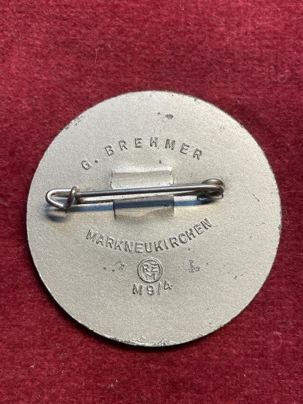 3rd Reich NSDAP Reichsparteitag 1938 badge — image 2