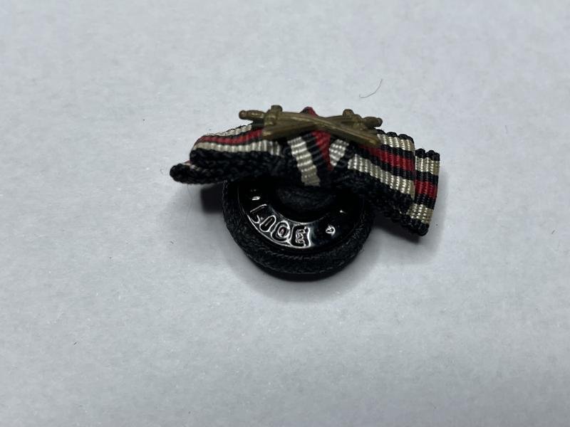 WW1 buttonhole clip — image 2
