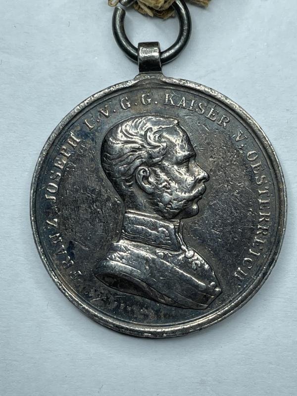 Austria-Hungaria , Silver Merit Medal 'The Bravery'  'Der Tapferkeit' — image 2