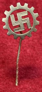 3rd Reich DAF Mitgliedsabzeichen (RZM 17)