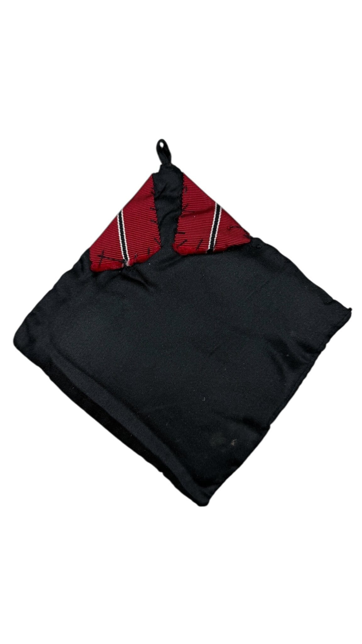 WW2 German Ehrenkissen Display with EK2 Iron Cross & Infantry Assault Badge — image 2