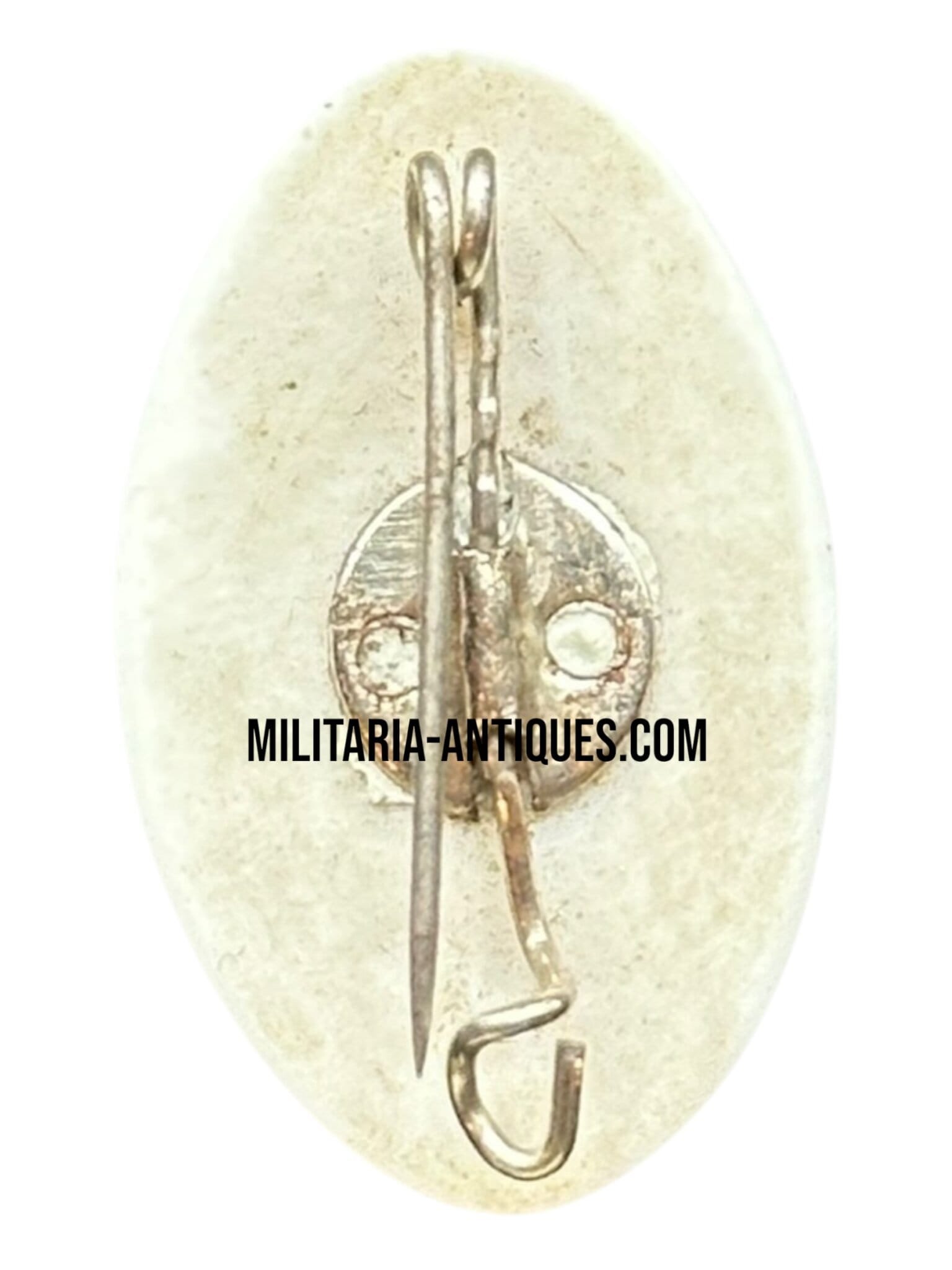 Hitler-Jugend porcelain 1934 pin — image 2