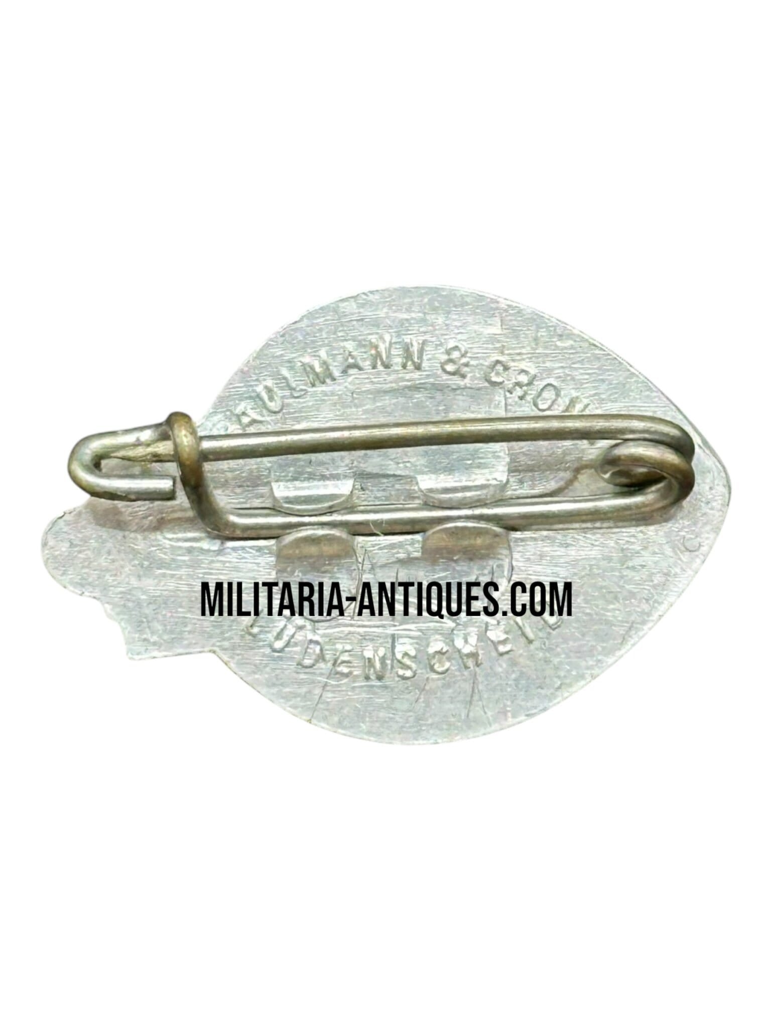 Hitler-Jugend pin 1935 — image 3