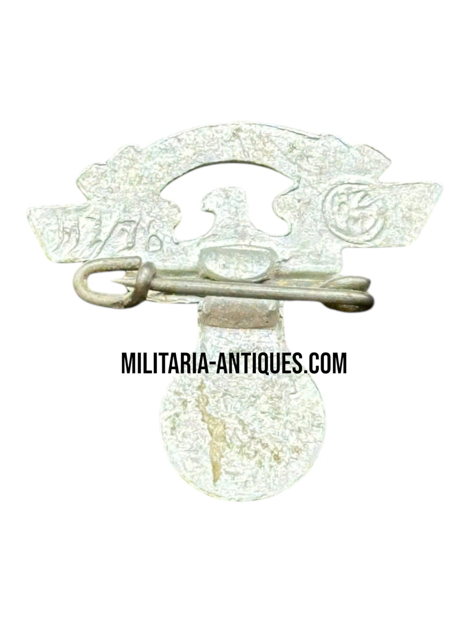 NSKK pin — image 2