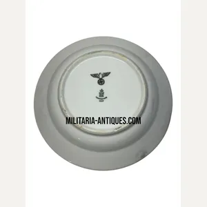 Heer porcelain plate