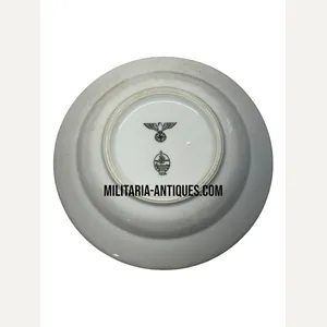 Heer porcelain plate