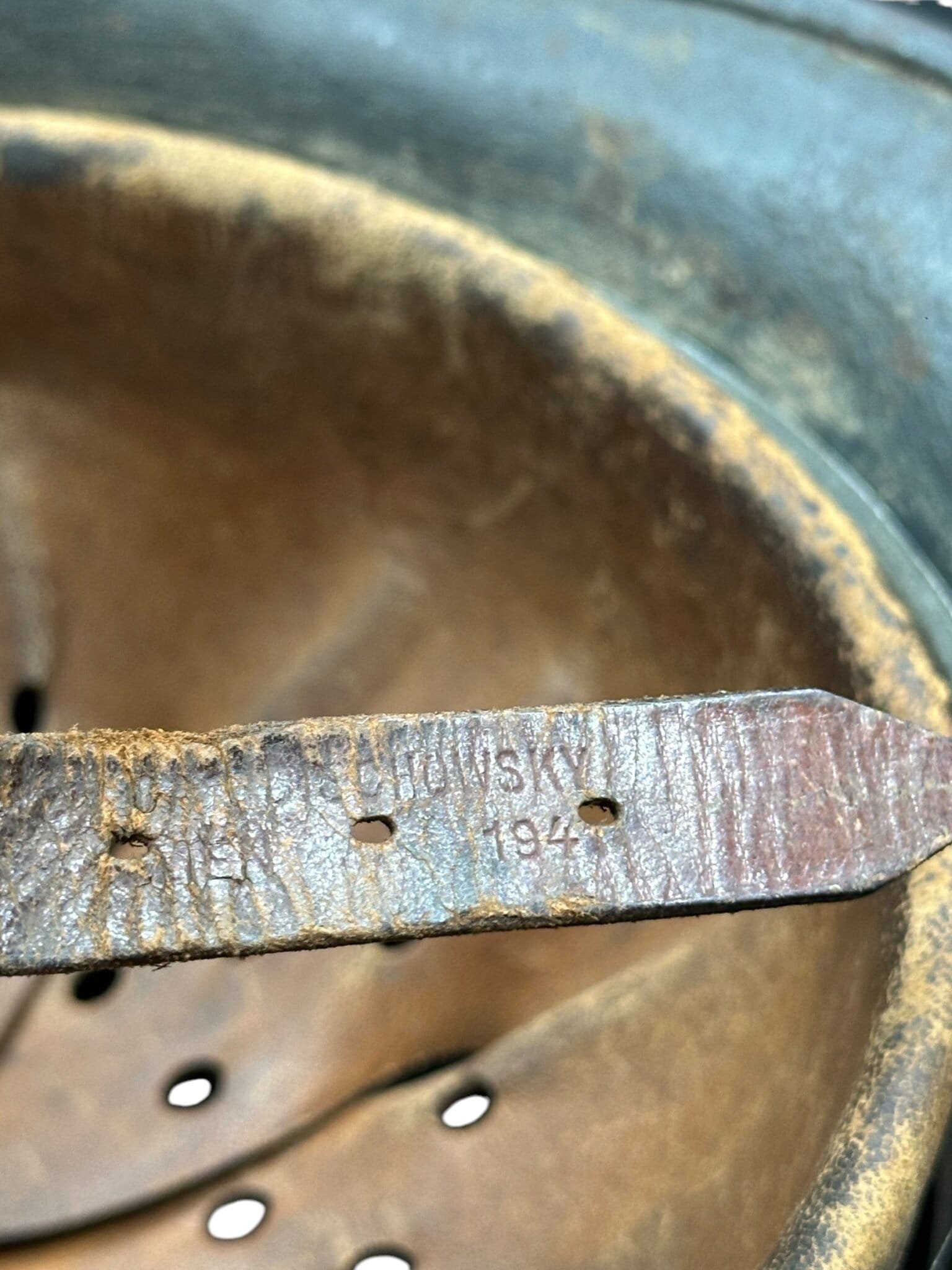 M40 Luftwaffe camouflaged helmet — image 13