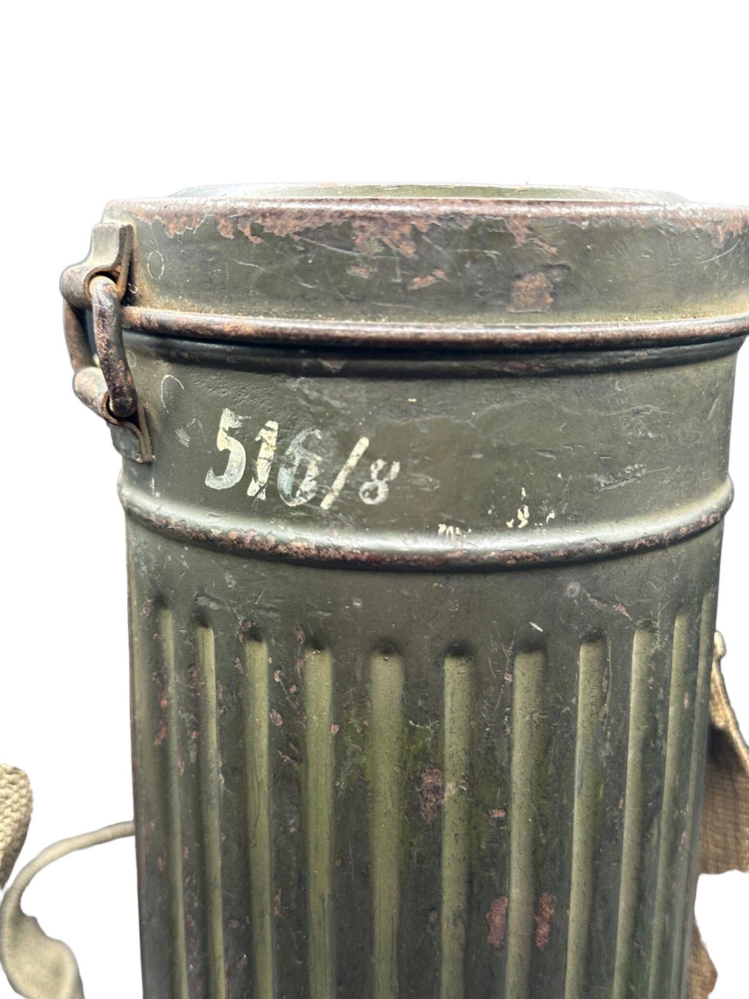 Green camouflaged gasmask — image 5