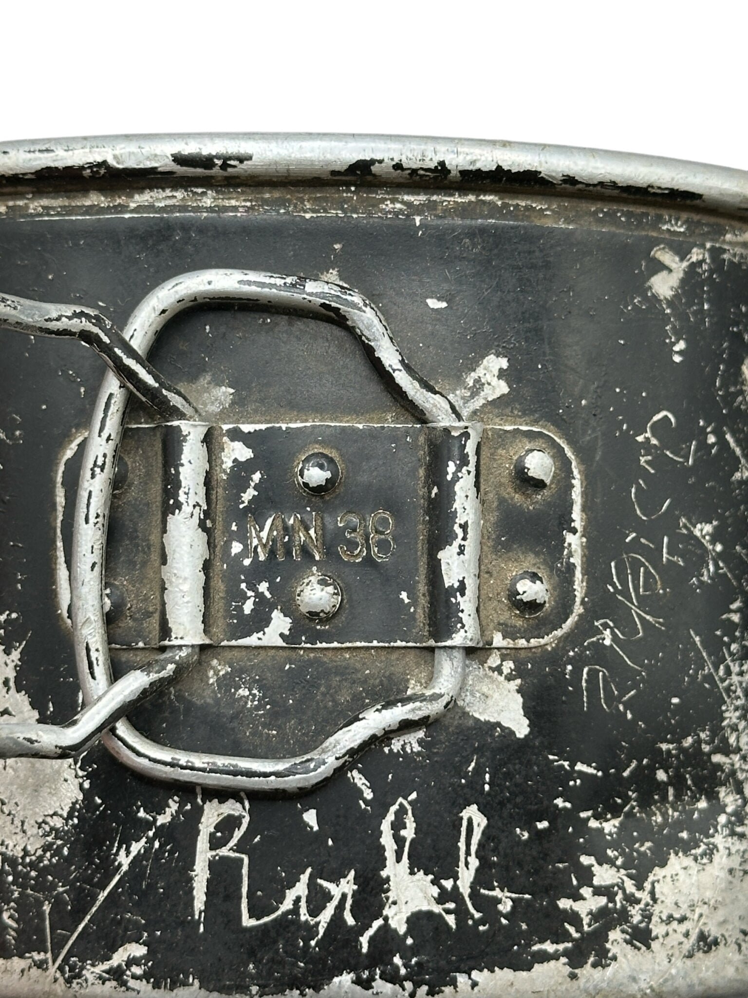 MN38 Canteen — image 4