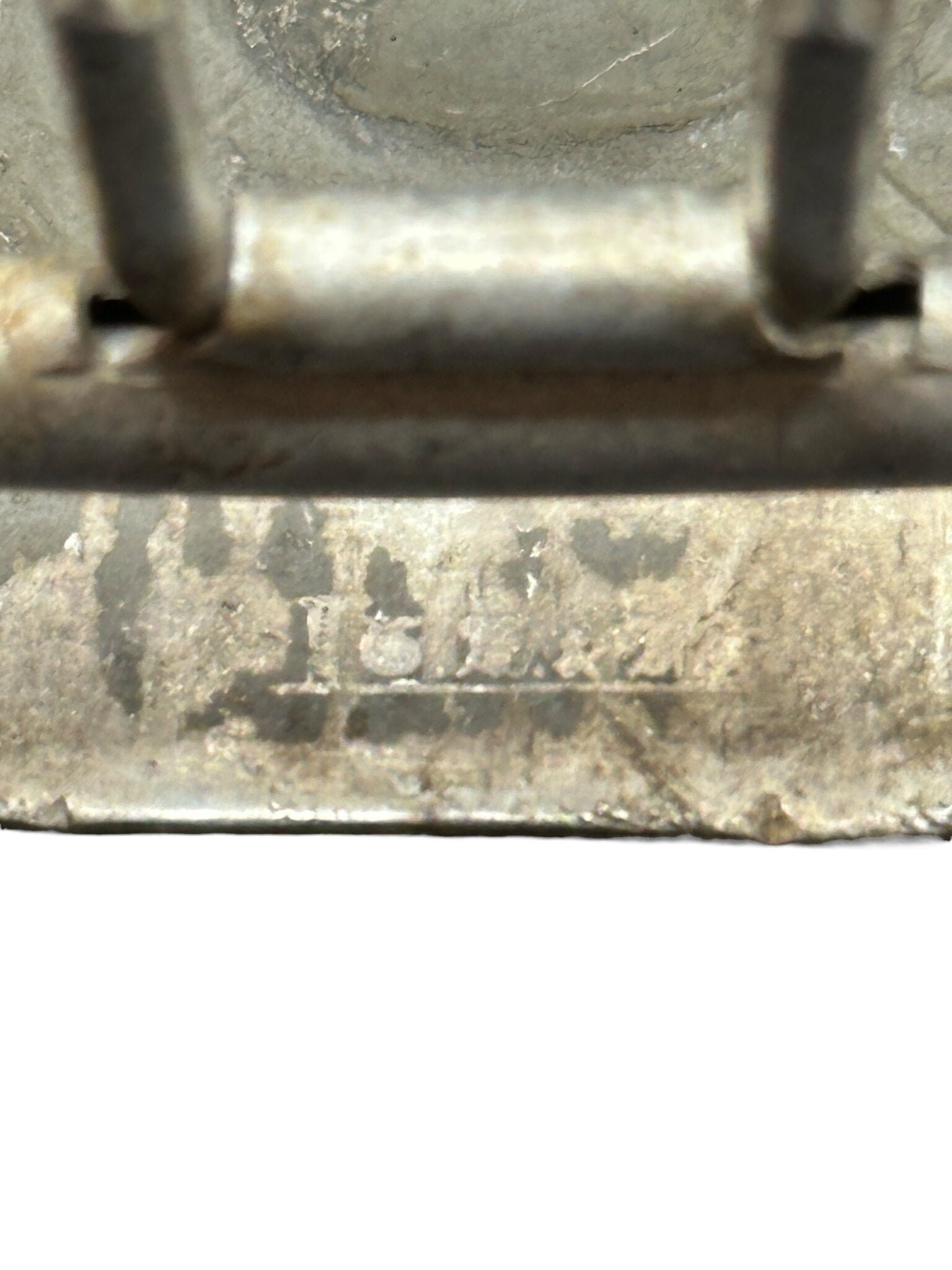 Heer aluminium buckle — image 4