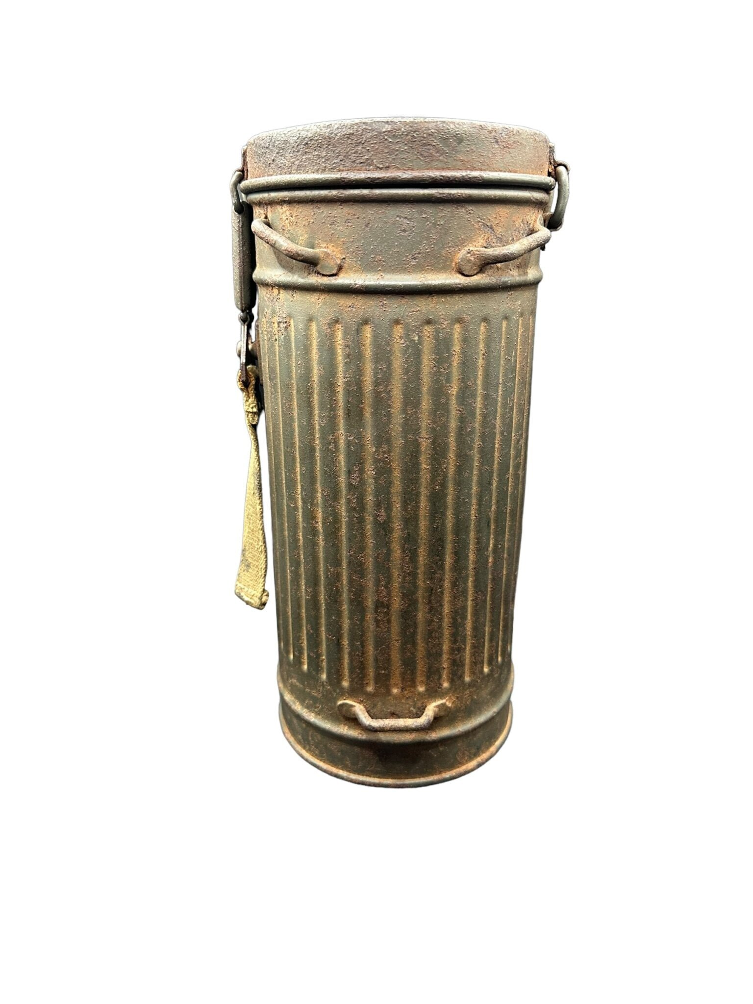 German gasmask canister — image 3