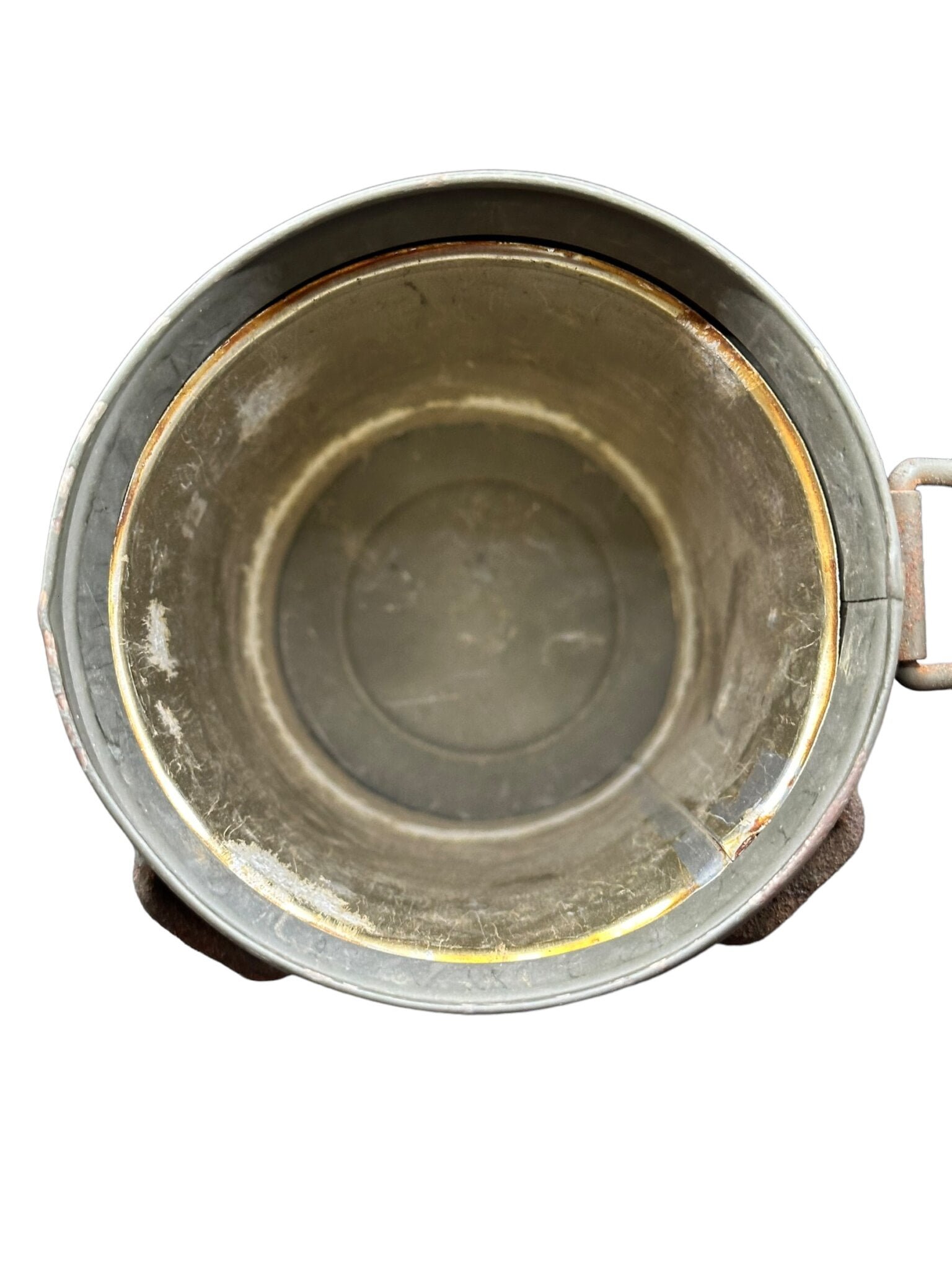 German gasmask canister — image 5