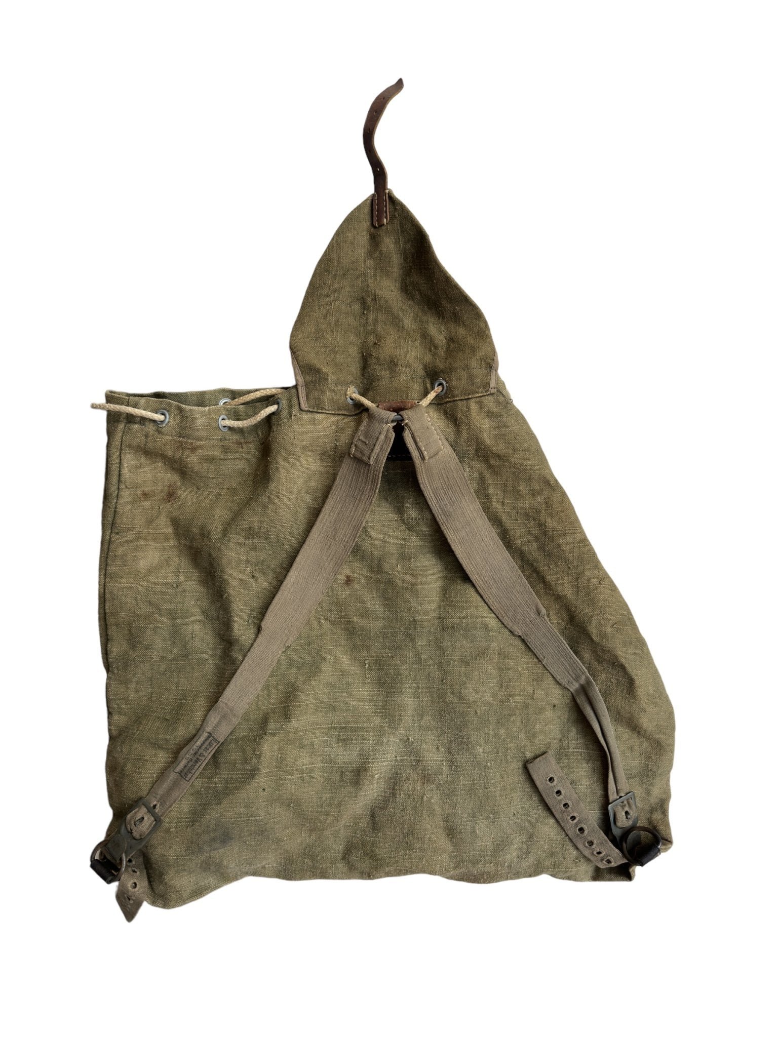 Late war backpack made from recycled materials — image 2