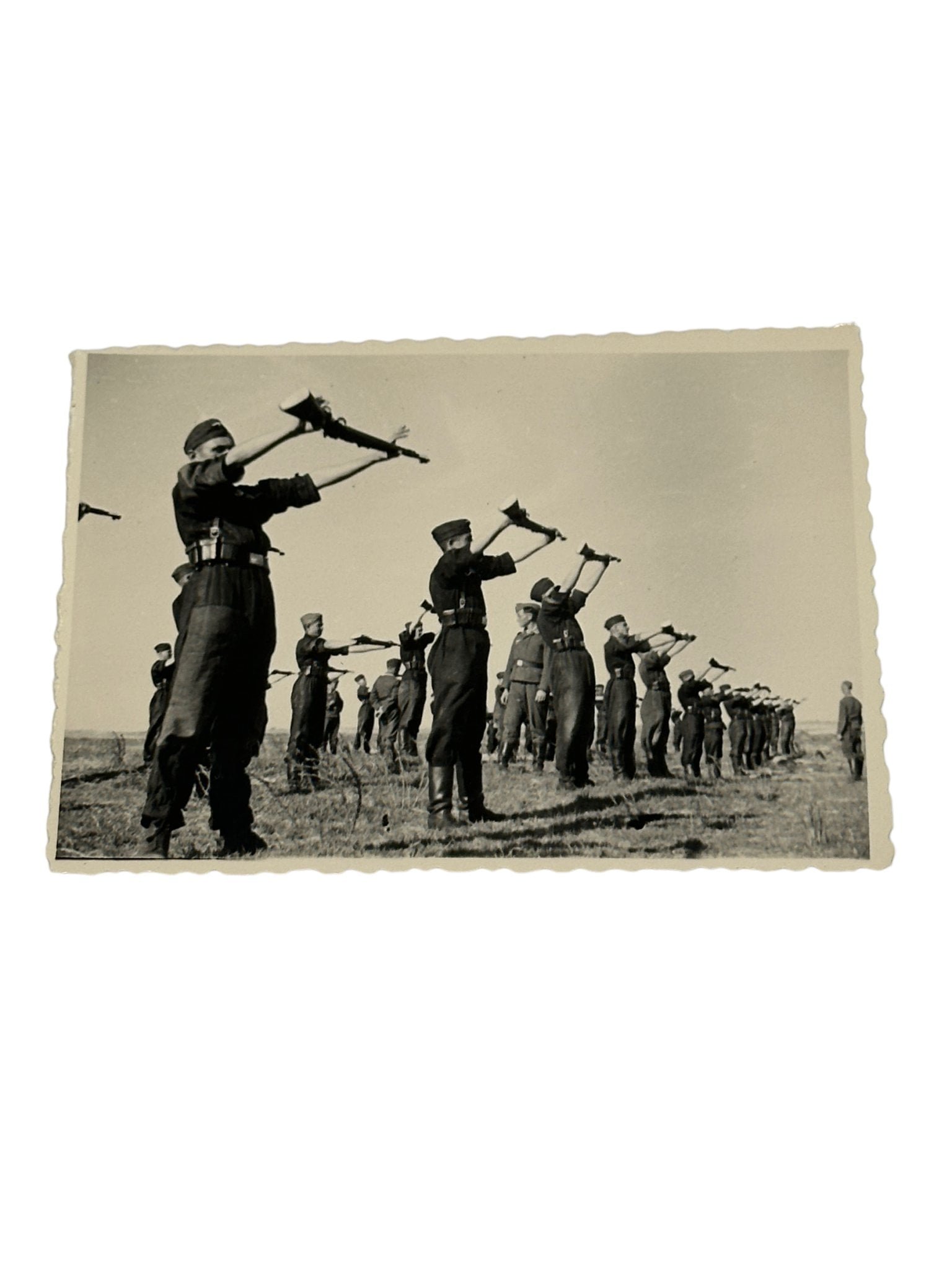 Luftwaffe grouping of 21 photo's — image 10