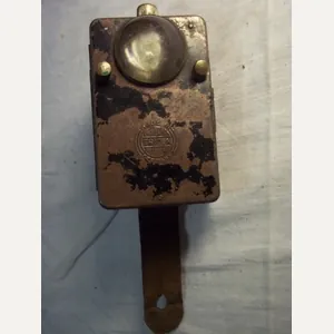 German flashlight, TRIOLA, Duitse zaklamp met bol glas, Wehrmacht gebruikt.