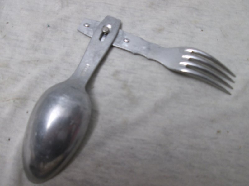 German Göffel, Duits inklapbaar eetbestek aluminium, gemarkeerd. — image 4