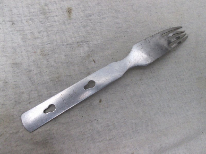 German fork, Duitse vork, deel van ee nset gemarkeerd met KM adelaar. — image 2